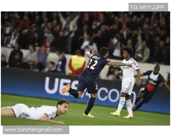 巴黎圣日耳曼：法甲劲旅披荆斩棘，持续领跑榜首